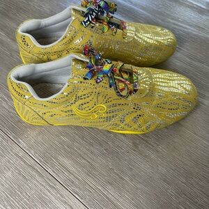 Stylish Yellow Women's Shoes